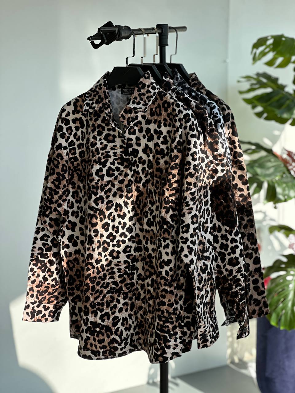 شومیز کتان پلنگی پگاه